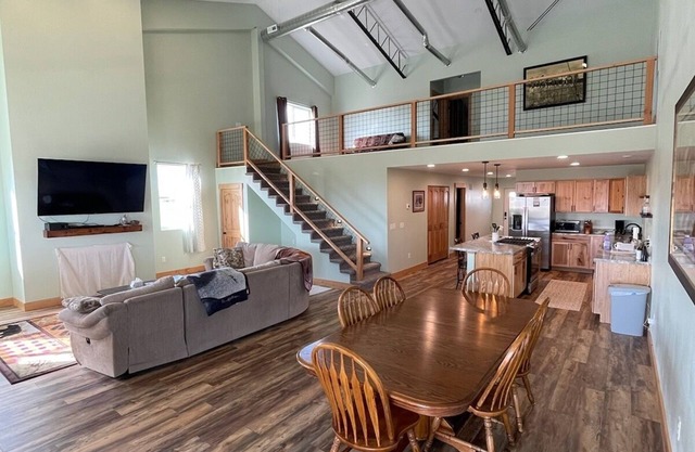 Visit Spacious and Cozy Fisherman's Dream in Glendo, WY