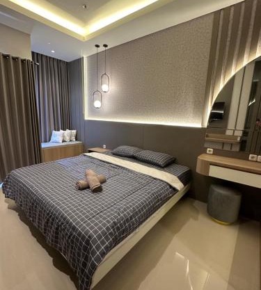 Vittorio Apartment Wiyung 1BR sby wifi smtv by ASH