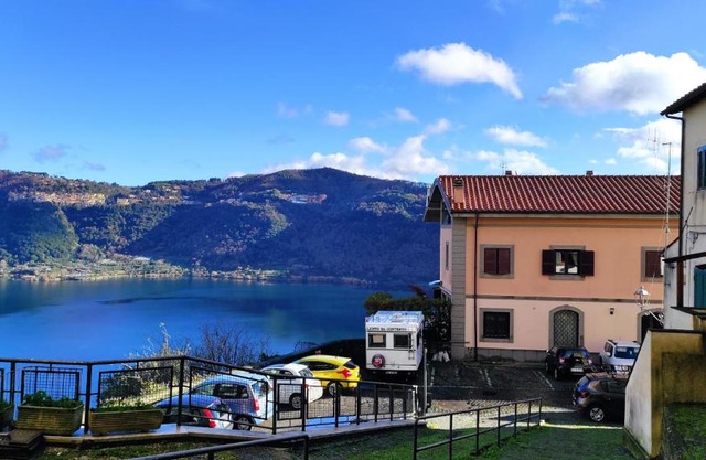 Vivere il Borgo sul lago