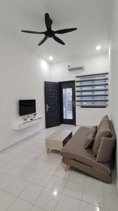 Voon 4 bedroom homestay Mersing