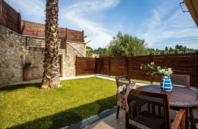 Nefeli Villas Suites Villa Halkidiki Nea Skioni 