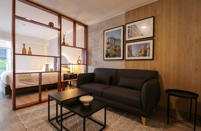 w* | Modern Loft with Balcony in Barranco