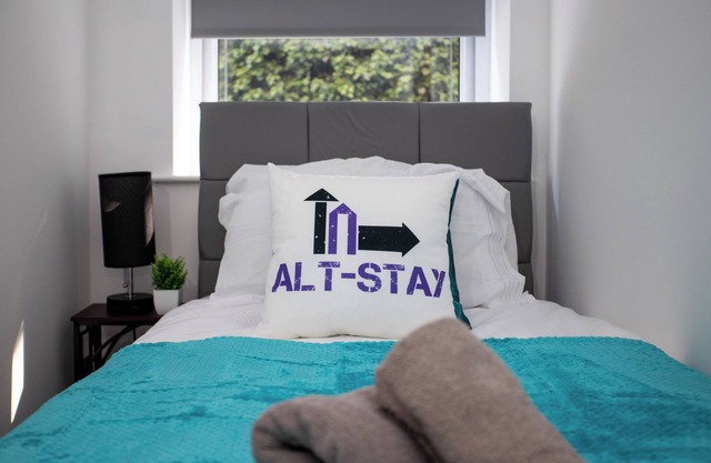 Wakefield 4 Bed apartment