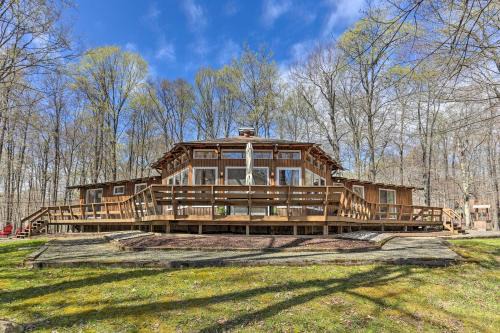 Walk to Big Bass Lake Family Home with Deck!