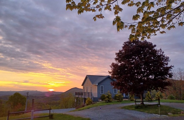 Walk to Blue Ridge Parkway/Waterfalls
