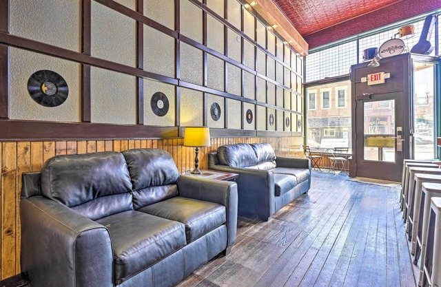 Walk to River: Unique Studio in Renovated Bar!