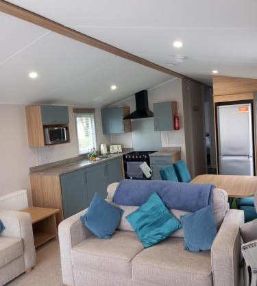Walnut 65 - Porthcawl