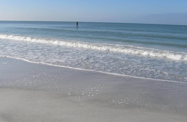 Watch the Sunrise ,Sunset, Bay, Beach perfect quiet location on Sunset Beach