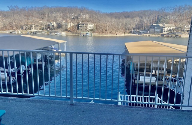 Waterfront condo on Lake of the Ozarks