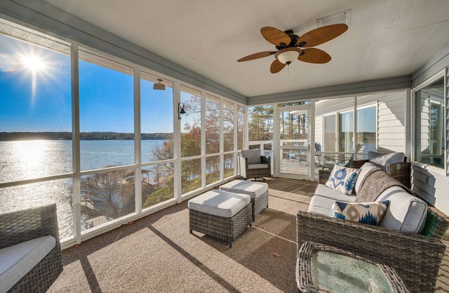 Waterfront Lake Tillery Home w/Incredible Views!