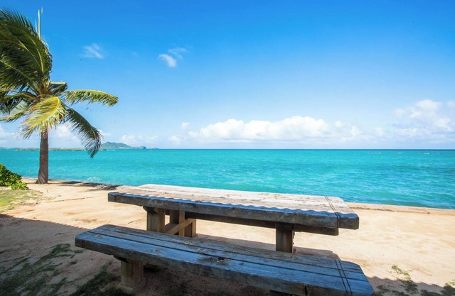 Waterfront Lanikai Beach Compound