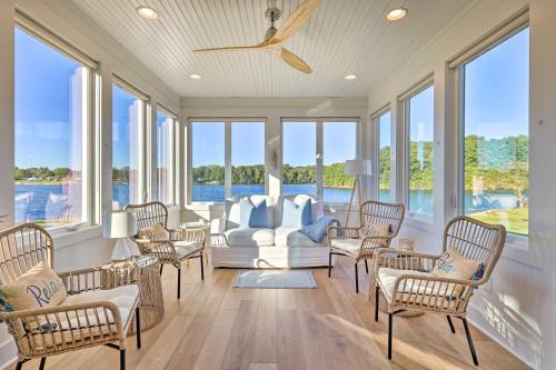 Waterfront Oasis On Tims Ford Lake PoolandKayak!