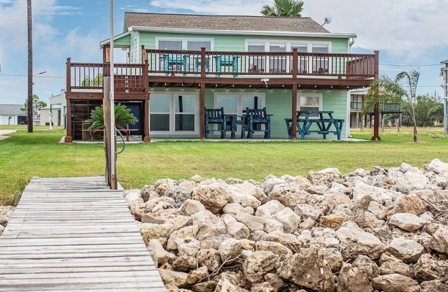 WATERFRONT, pet-friendly retreat with lighted 300’ fishing pier & boat launch!