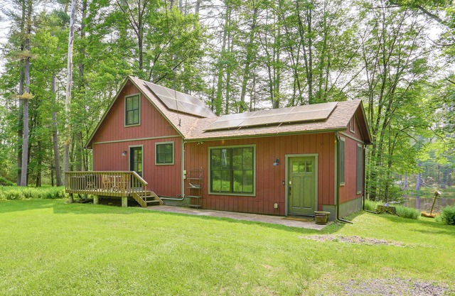 Waterfront Studio w/Loft & Dock Near Narrowsburg!