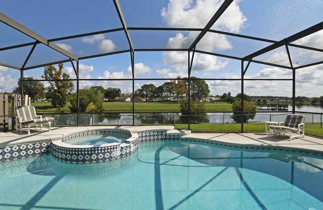 Waterview ,Private Pool, Family Friendly, Spacious and Relaxing