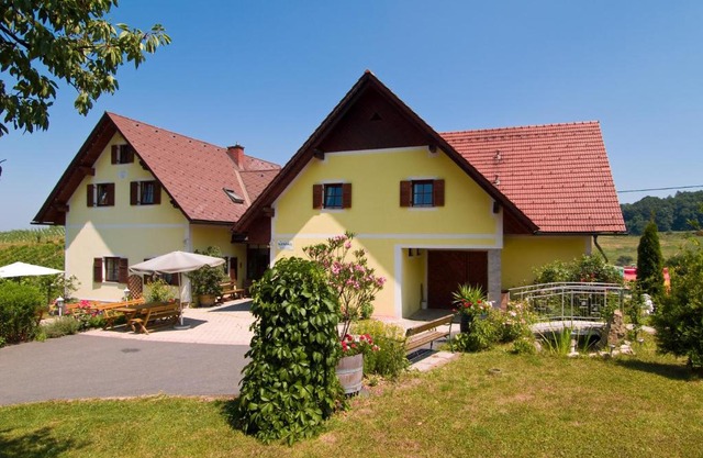 Weingut Schwarzl