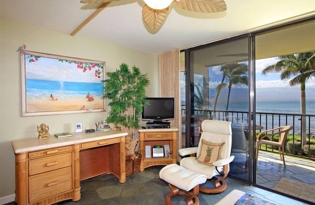 Welcome to our luxury one bedroom Eco-Friendly Honeymoon Suite condo.