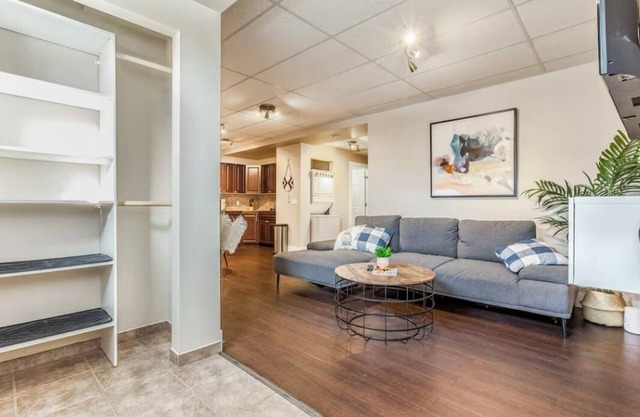 Welcome to quiet, clean and cozy private suite