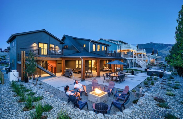 Welcome to Summersalts at Lake Chelan