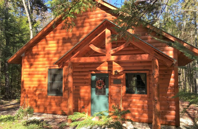 Welcoming, pet-friendly cabin in Green Mountain Nat'l Forest