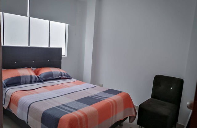 Well equipped apartment less than 10 minutes far form Lima airport