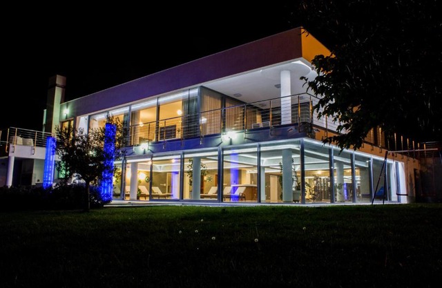 Wellness Villa Biocrystal with heated indoor pool, private spa, tennis court and fitness