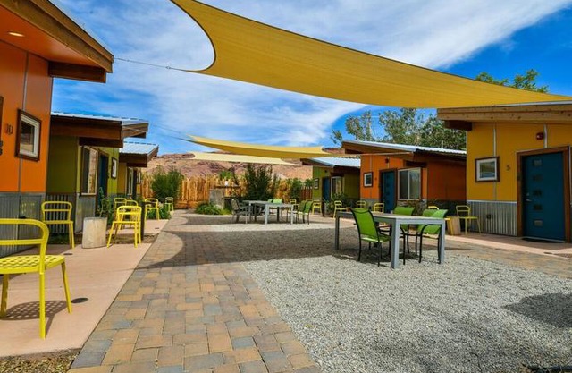 West 7 - Kokopelli West studio. Downtown Location