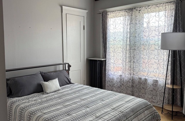 West End Stay & Play: Upper #2