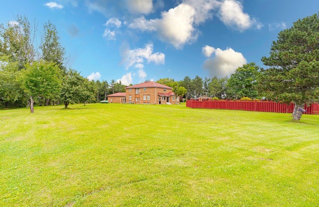 Where Luxury Retreat meets Convenience!