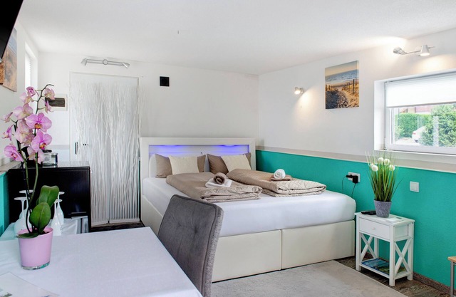 Whirpool and Sauna in Newly Renovated Apartment "Spawo" with WLAN