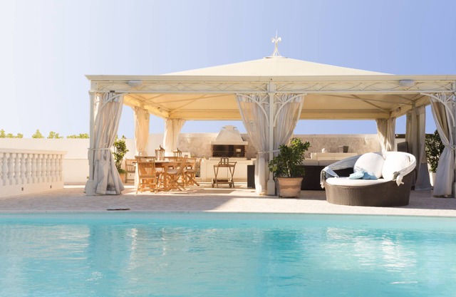White House Luxury Hospitality