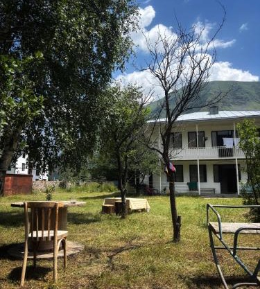 White Inn Kazbegi - Achkhoti