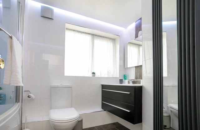 Wickersley House, Rotherham for Contractors and Families (Hosted by Emu-J Stays)