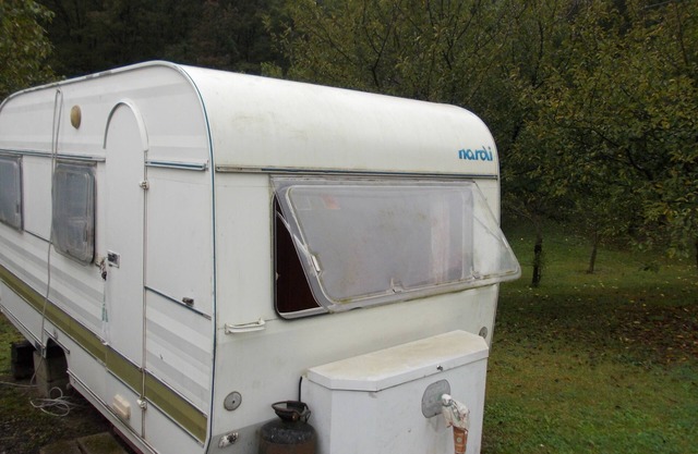 WILD Camping Site in an Italian Orchard