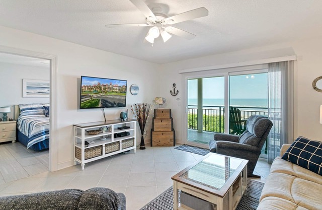 Windjammer 209 - 2 Bedroom Oceanfront Getaway