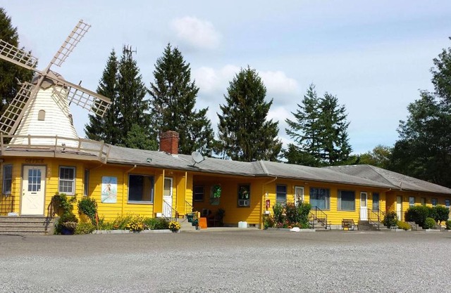 Windmill Inn Lynden