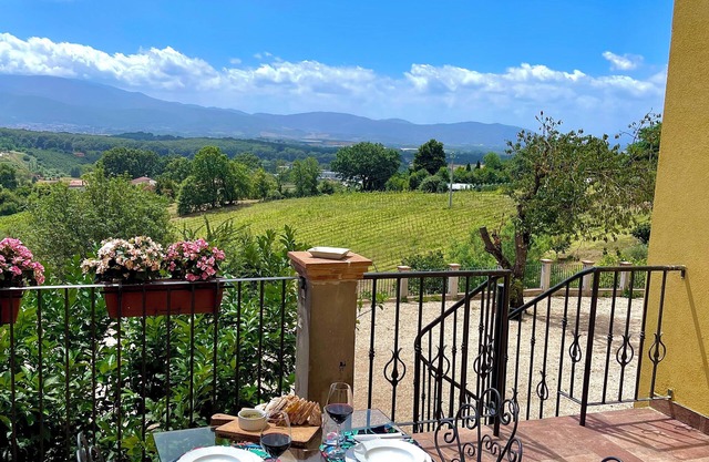 Wine Resort in Ciociaria, Donna Vittori - Borgo Agricolo