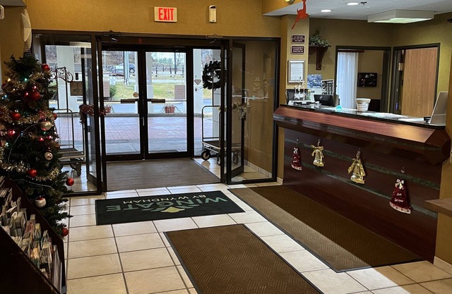 Wingate by Wyndham Pittsburgh/West Mifflin