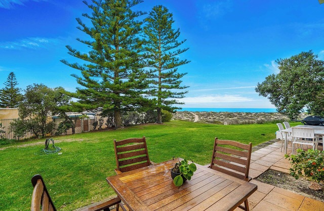 *Winter Special* Sun, Sand and Smiles: Your Perfect Beach Getaway!