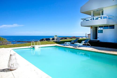 Wishome - Impresionante villa sobre el mar en el mismo Comillas