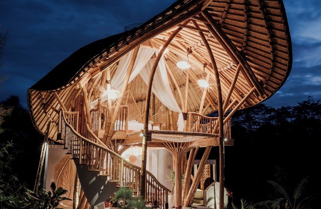 Wiwaka Big Leaf 1-bedroom lodge Bamboo in delightful Bali