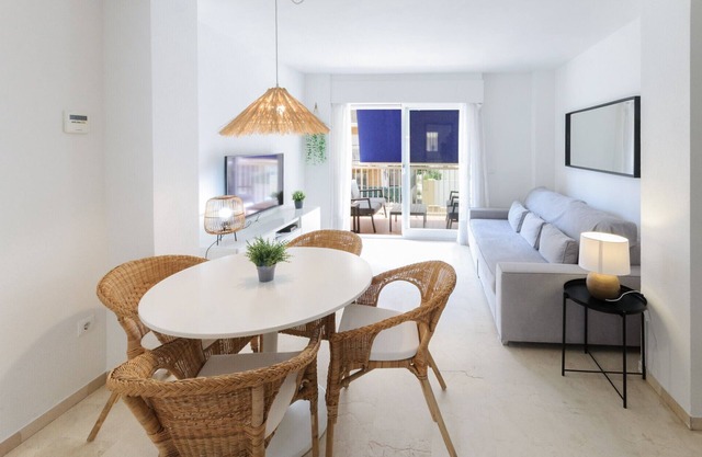Wonderful apartment with charm, a few meters from the beach.