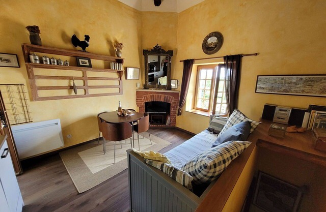 Wonderful private villa for 3 guests with WIFI, TV, terrace and panoramic view