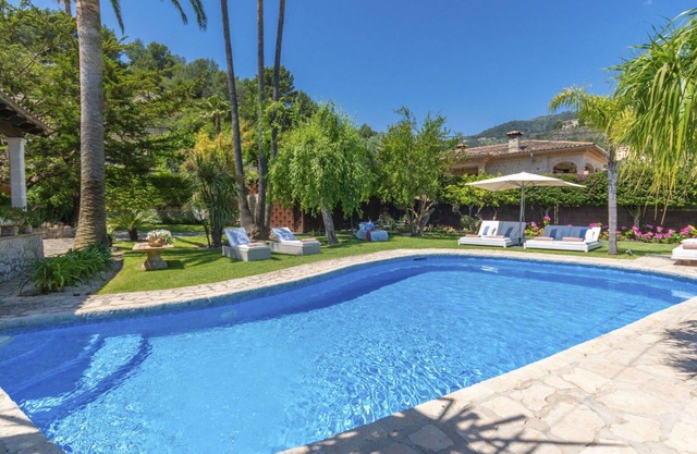 Wonderful private villa for 8 people with WIFI, private pool, A/C, TV, patio and panoramic view