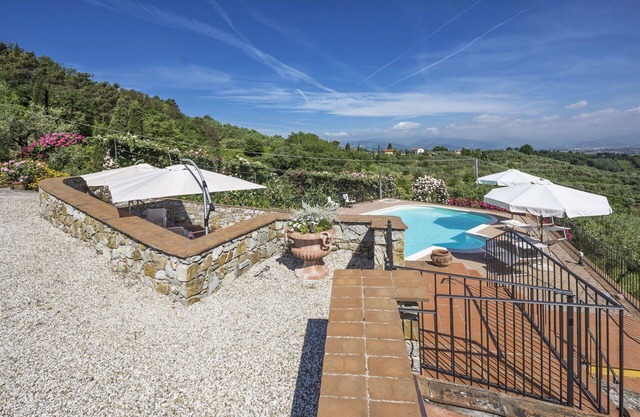 Wonderful private villa for 14 guests with A/C, WIFI, private pool, TV, terrace and panoramic view
