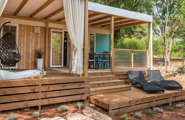 Wonderful private villa for 4 people with WIFI, A/C, TV, terrace and pets allowed