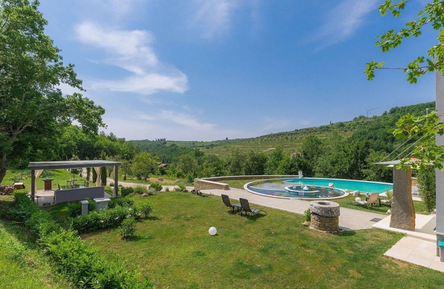 Wonderful private villa for 6 guests with private pool, A/C, WIFI, terrace and pets allowed