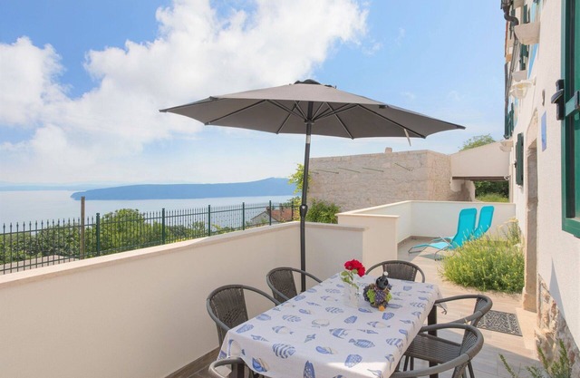 Wonderful villa for 6 guests with A/C, WIFI, TV, terrace, pets allowed and parking