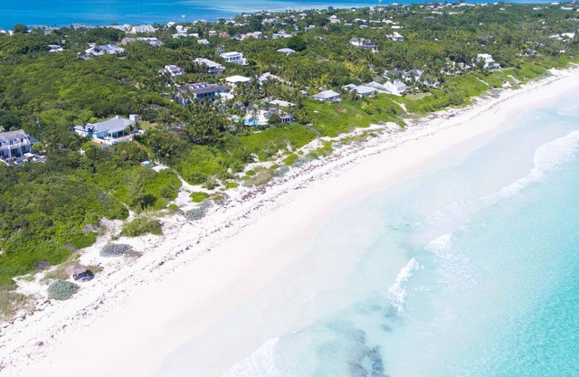 Wonderland - The ideal spot for beach lovers