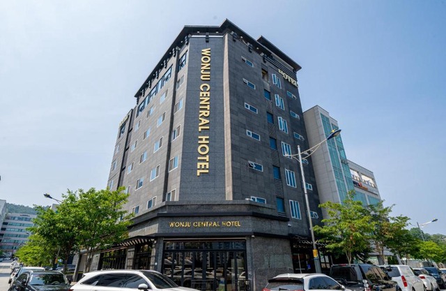 Wonju Central Hotel
